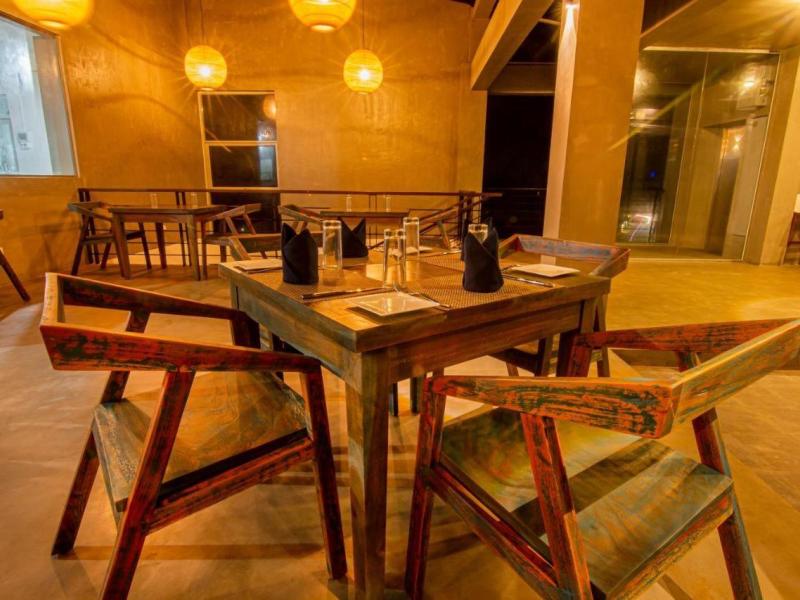 Somerset Mirissa Blue