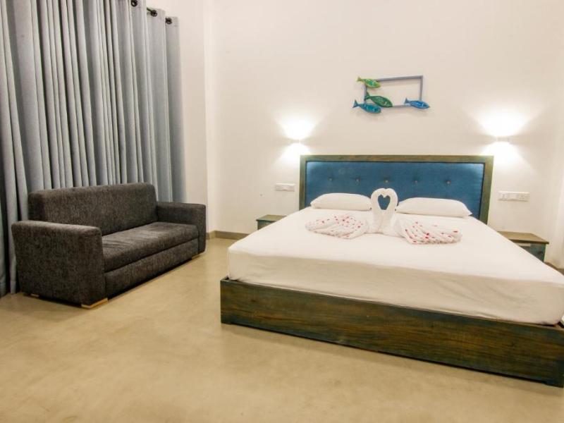 Somerset Mirissa Blue