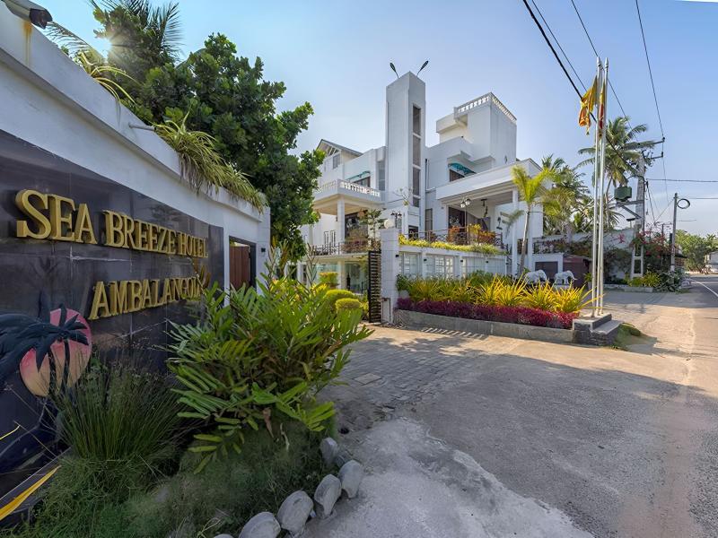Sea Breeze Hotel Ambalangoda