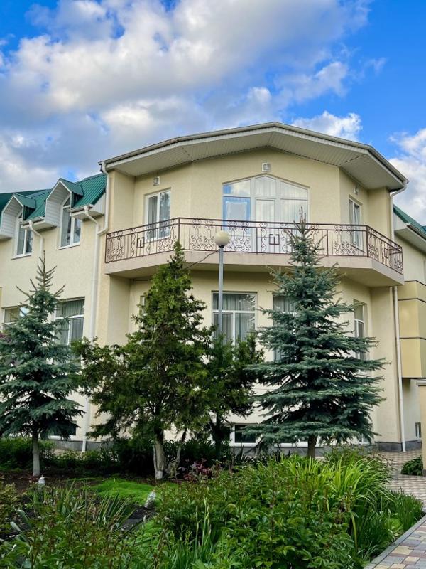 Mountains (Нежинский)