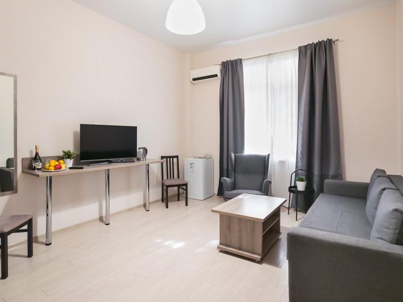 Абрикос Плюс