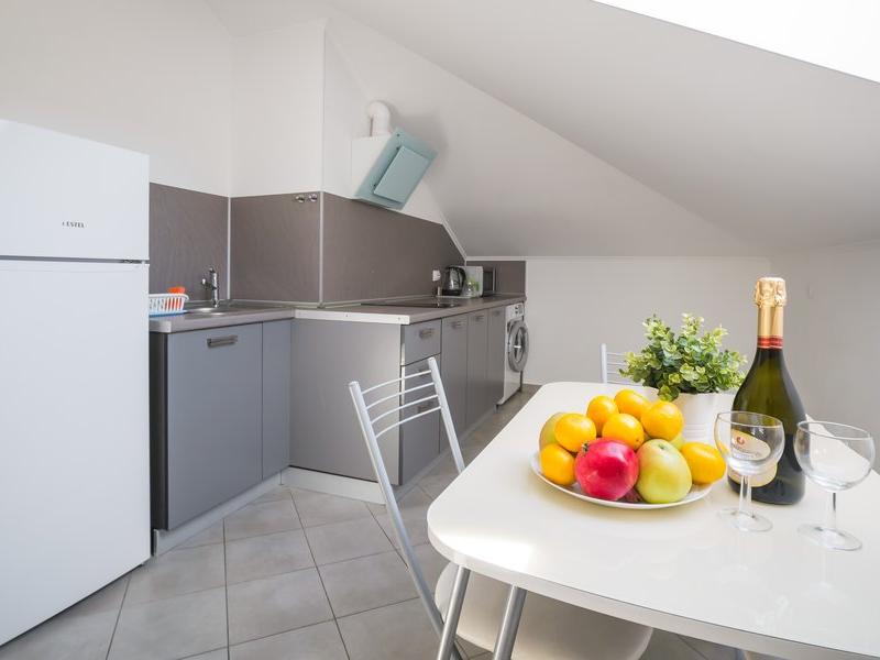 Абрикос Плюс