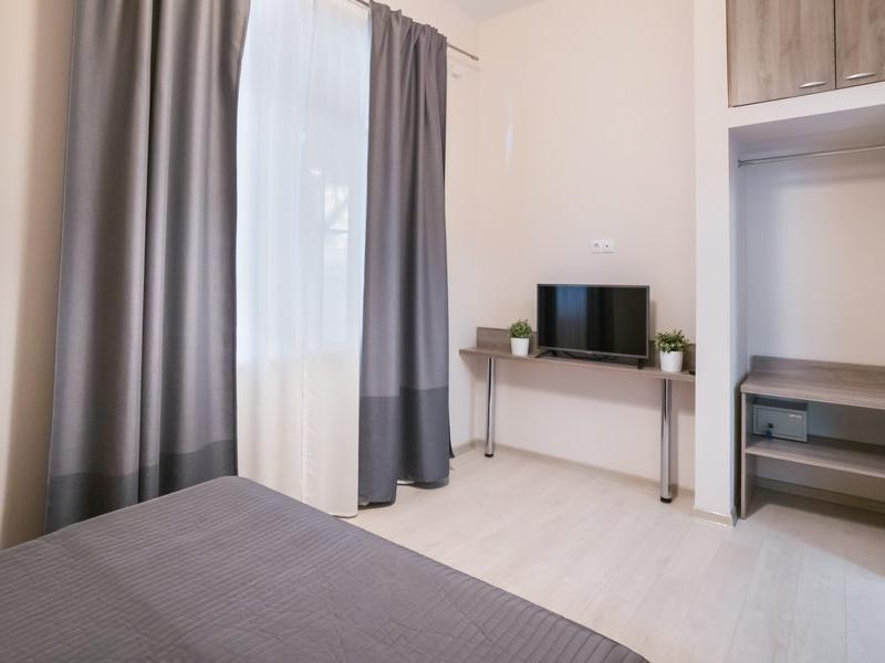 Абрикос Плюс