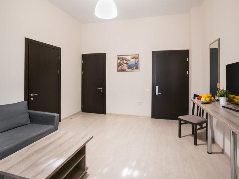 Абрикос Плюс