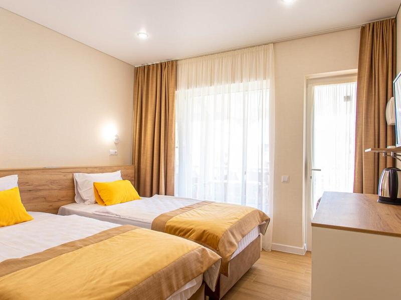 Парфенон (Дивноморское)