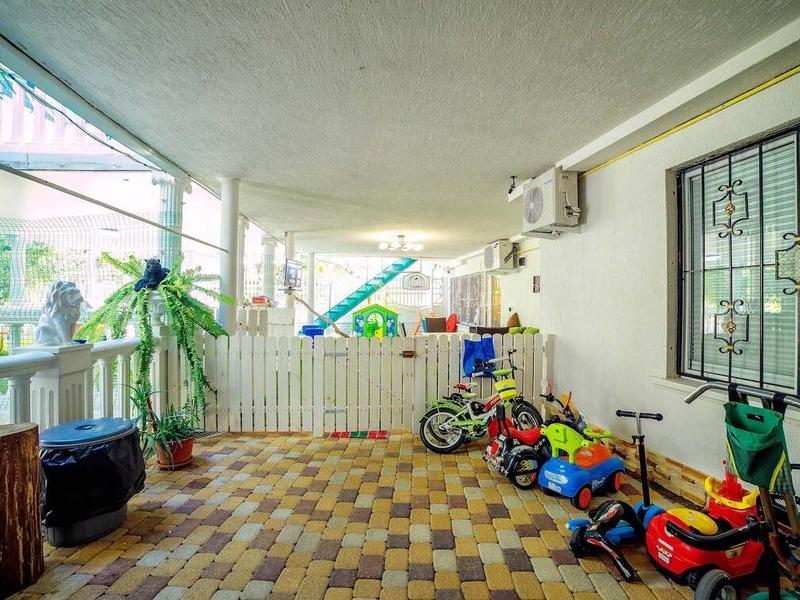 Парфенон (Дивноморское)