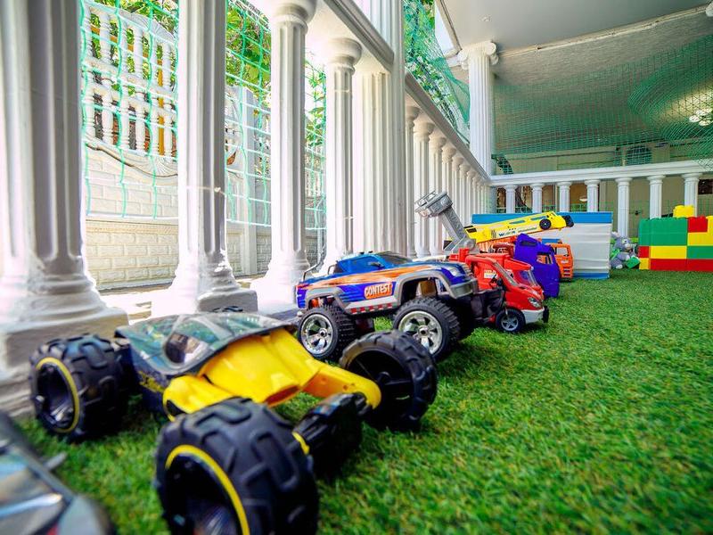 Парфенон (Дивноморское)