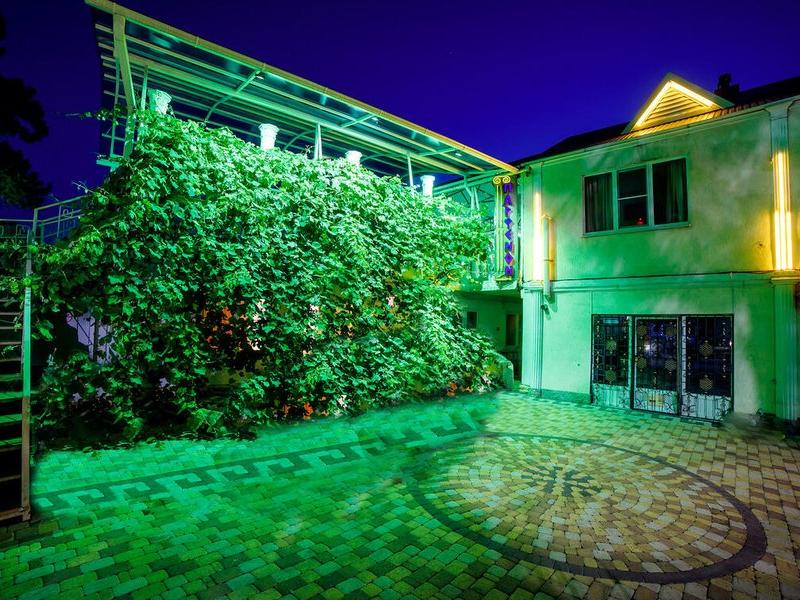 Парфенон (Дивноморское)