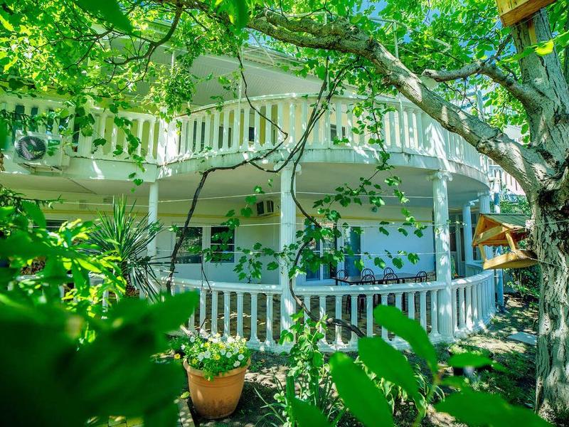 Парфенон (Дивноморское)