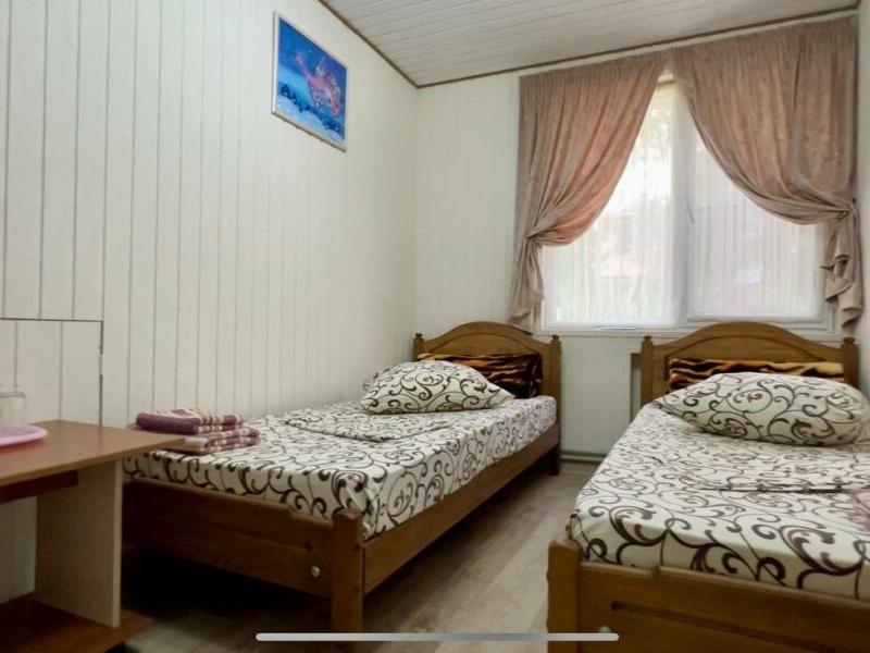 Парфенон (Дивноморское)