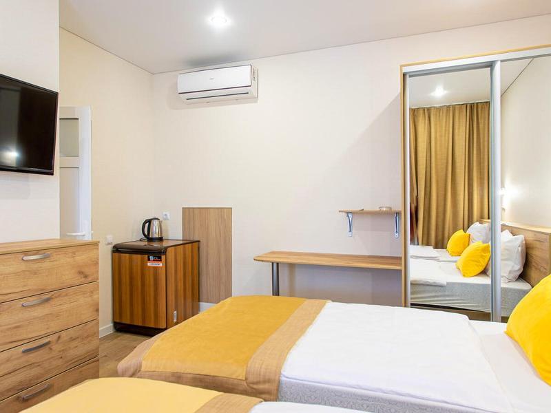 Парфенон (Дивноморское)