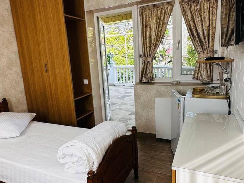 Парфенон (Дивноморское)