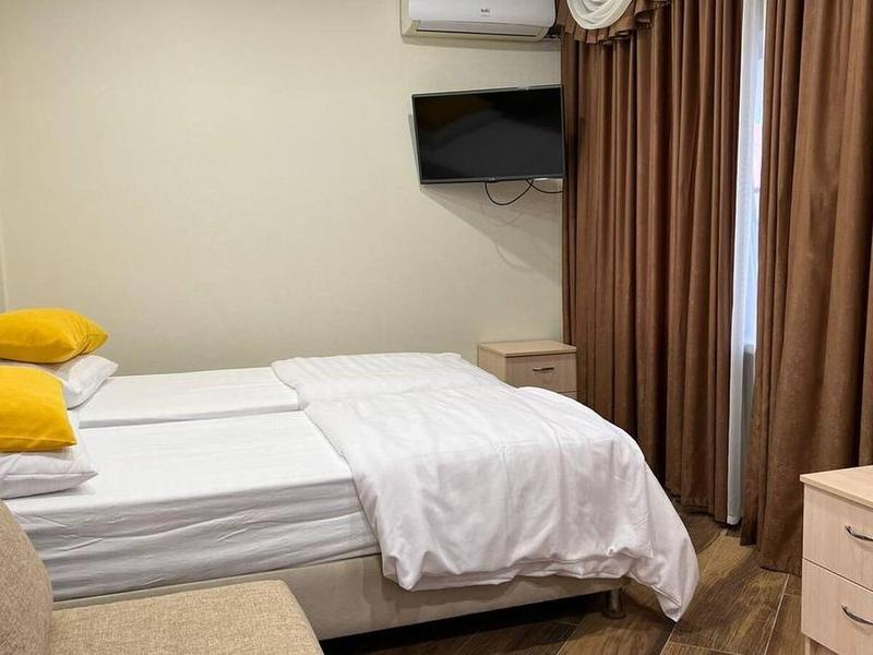 Парфенон (Дивноморское)