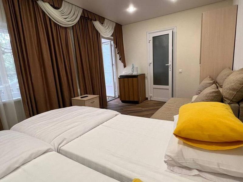 Парфенон (Дивноморское)