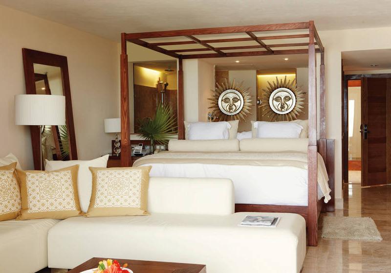 Excellence Playa Mujeres
