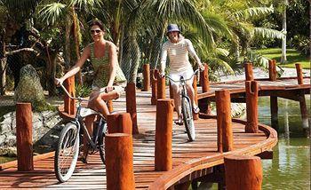 Excellence Playa Mujeres