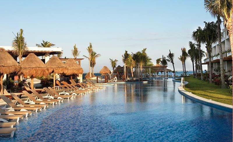 Excellence Playa Mujeres
