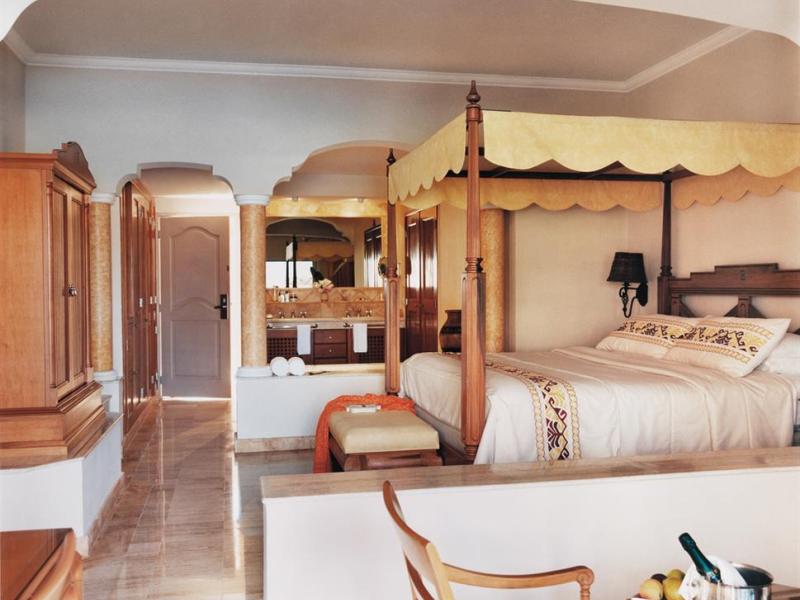 Excellence Riviera Cancun