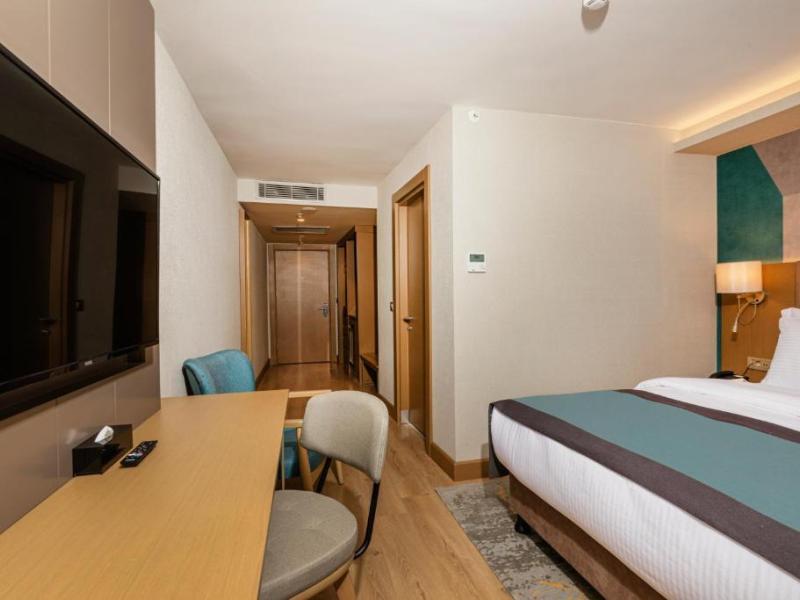 CSK The Halich Port Istanbul