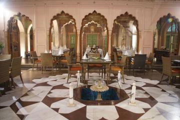 Отель Haveli Dharampura Индия, Дели, фото 23