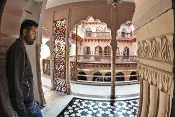 Отель Haveli Dharampura Индия, Дели, фото 29