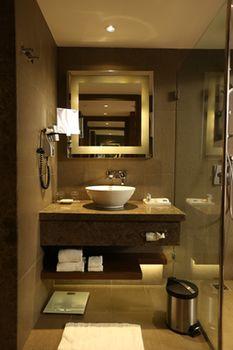 Отель Novotel New Delhi Aerocity Индия, Дели, фото 21
