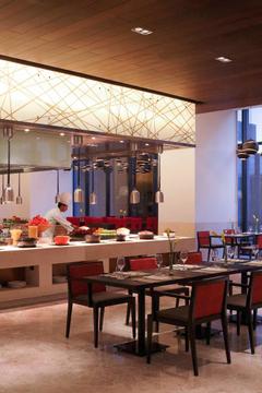 Отель Novotel New Delhi Aerocity Индия, Дели, фото 60