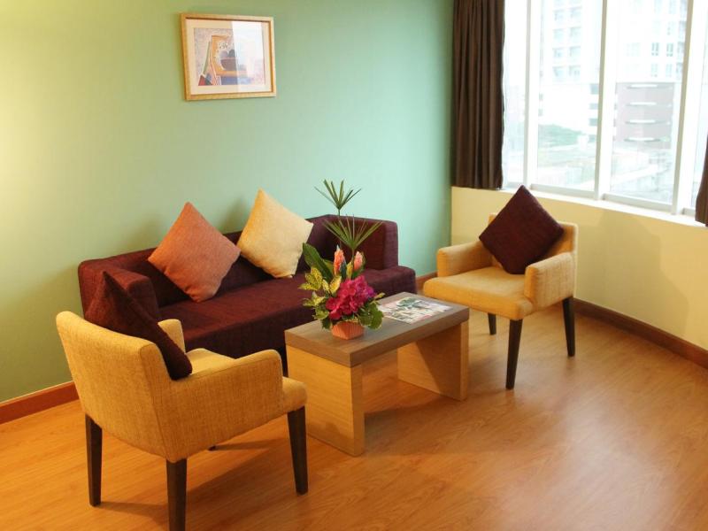 The Seasons Bangkok Huamark