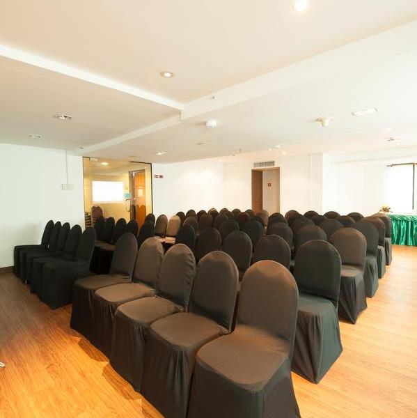 The Seasons Bangkok Huamark