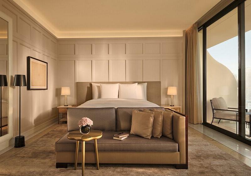 The Lana – Dorchester Collection