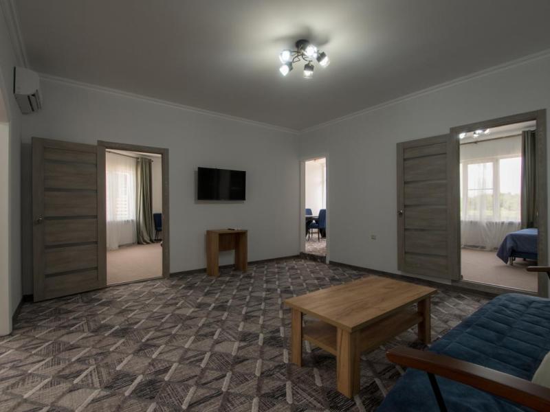 Rodnik Village & Spa