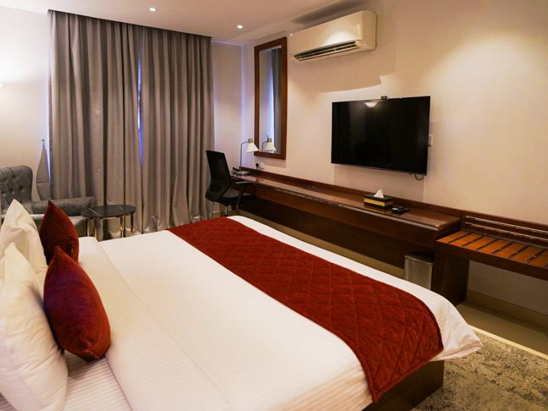 Muscat Express Hotel