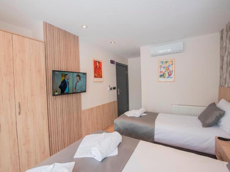Mahya Hotel