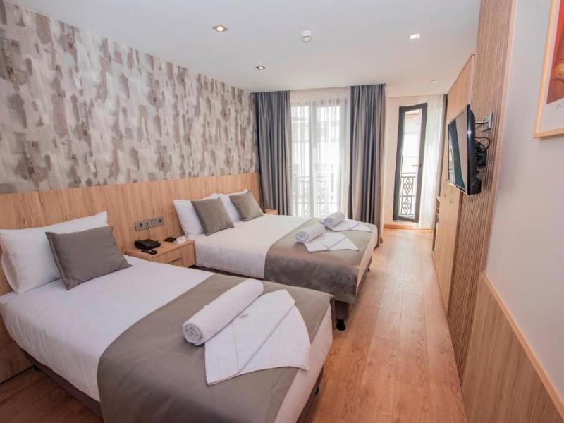 Mahya Hotel