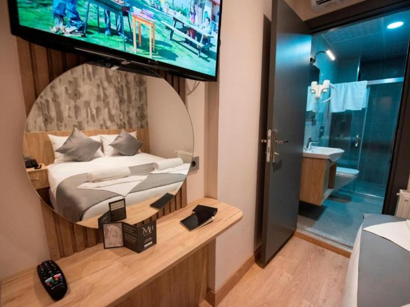 Mahya Hotel