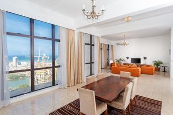 Hilton Colombo Residence