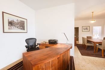 Отель Hilton Colombo Residence Шри-Ланка, Коломбо, фото 37