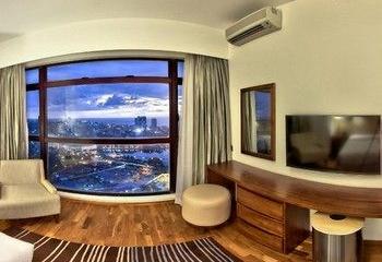 Отель Hilton Colombo Residence Шри-Ланка, Коломбо, фото 47