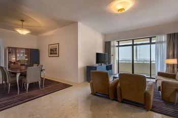 Hilton Colombo Residence