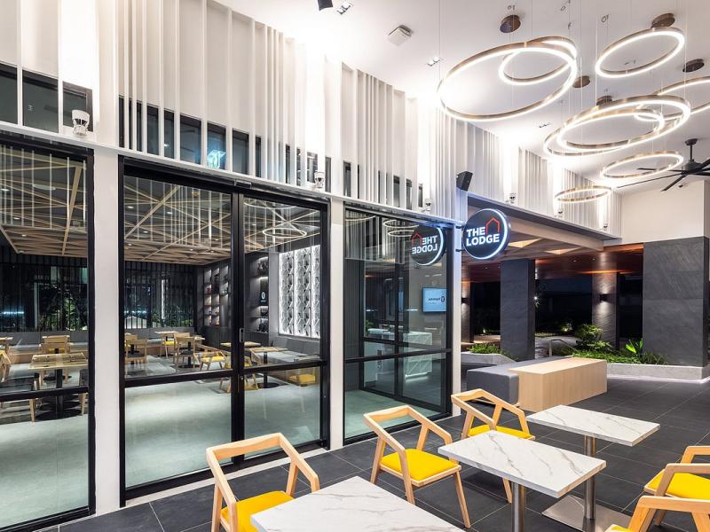 Travelodge Phuket Town