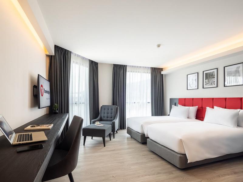 Travelodge Phuket Town