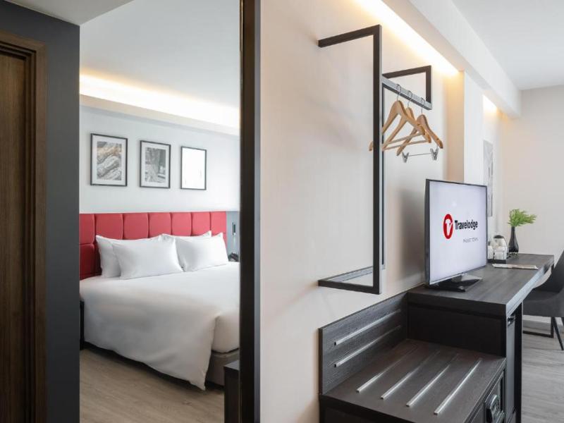 Travelodge Phuket Town