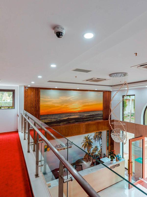 Night Sea Hotel