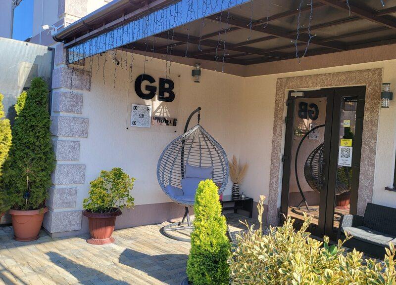 GB