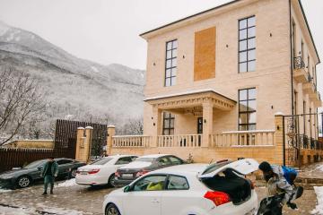 Отель Вершина (ул. Защитников Кавказа) Россия, Поселок Красная Поляна, фото 1