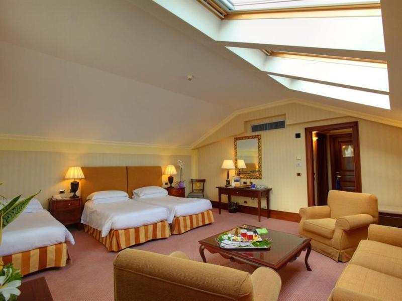 Excelsior Hilton