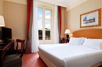 Excelsior Hilton