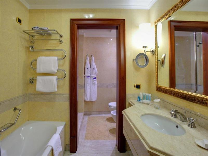 Excelsior Hilton