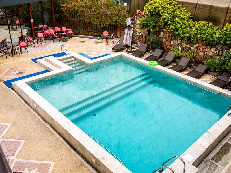 Сенатор НеоЛит