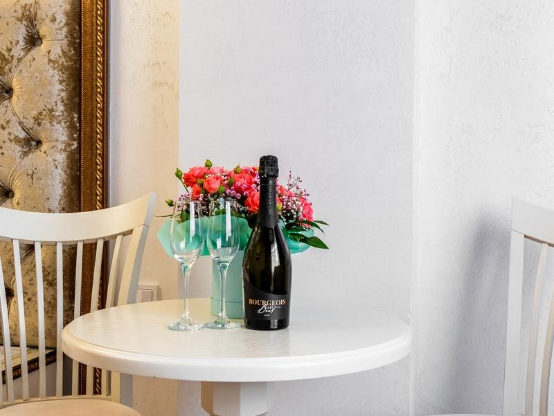 Сенатор НеоЛит